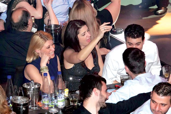 Εγκυος η Σία Κοσιώνη -Η υπέροχη ανακοίνωσή της στο Facebook [εικόνες] | iefimerida.gr 1