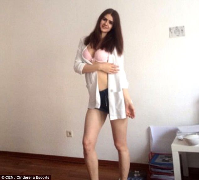 18χρονη πουλάει την παρθενιά της μέσω διαδικτύου -Εχει και πιστοποιητικό γιατρού [εικόνες] | iefimerida.gr 1