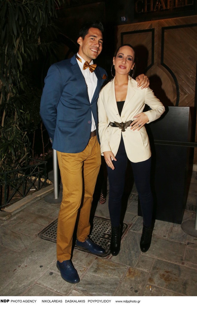 Εγκυος η νεαρή τραγουδίστρια Μαλού -Ο Κουβανός σύντροφός της [εικόνες] | iefimerida.gr 0