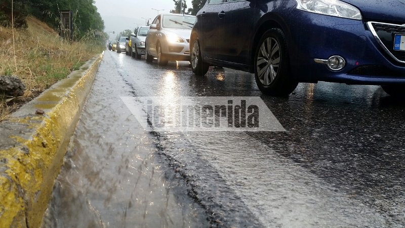 Μποτιλιάρισμα χωρίς τέλος σε Κατεχάκη και Αττική Οδό [εικόνες] | iefimerida.gr 3