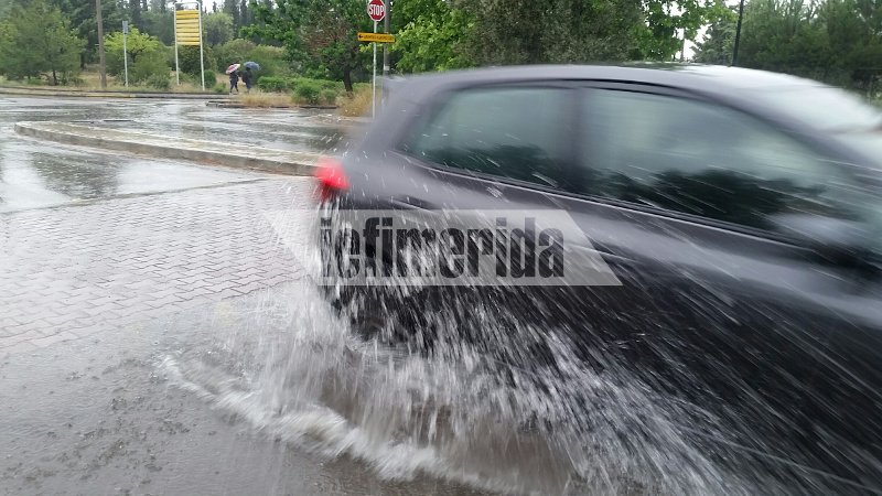 Μποτιλιάρισμα χωρίς τέλος σε Κατεχάκη και Αττική Οδό [εικόνες] | iefimerida.gr 4