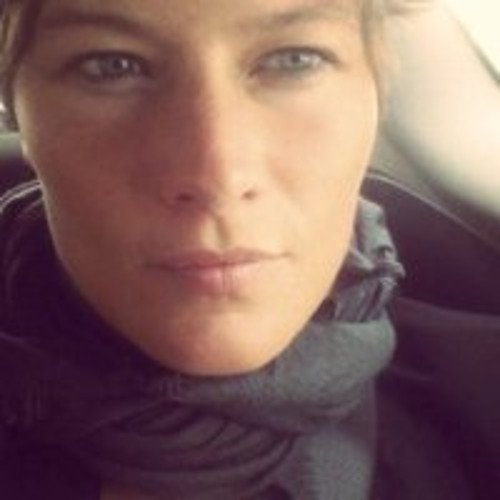 Η όμορφη φωτογράφος του Εμανουέλ Μακρόν -Την συγκρίνουν με τον Pete Souza του Ομπάμα [εικόνες] | iefimerida.gr 1