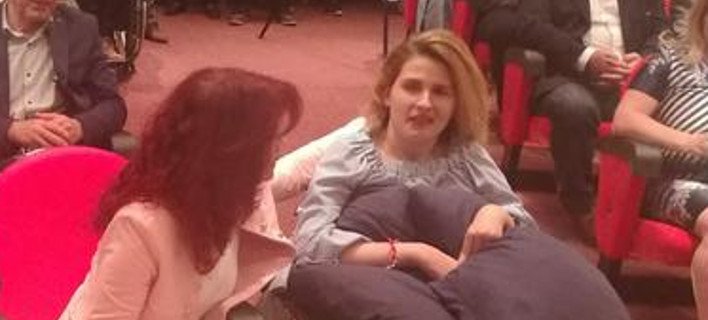 Συγκλόνισε η Μυρτώ «της Πάρου» -Πήγε σε εκδήλωση προς τιμήν της στη Λάρισα [εικόνες] | iefimerida.gr 0