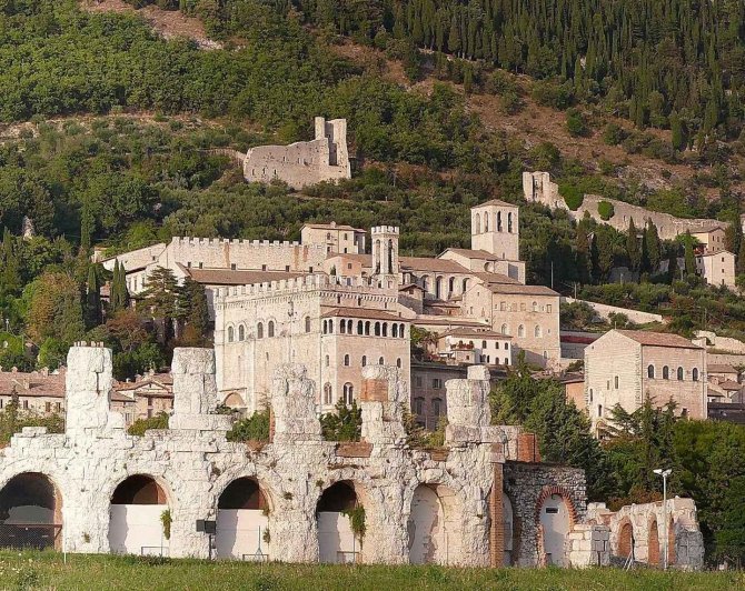 Ιταλία, Ούμπρια -Διακοπές με στιλ, ευφυία, κομψότητα [εικόνες] | iefimerida.gr 6