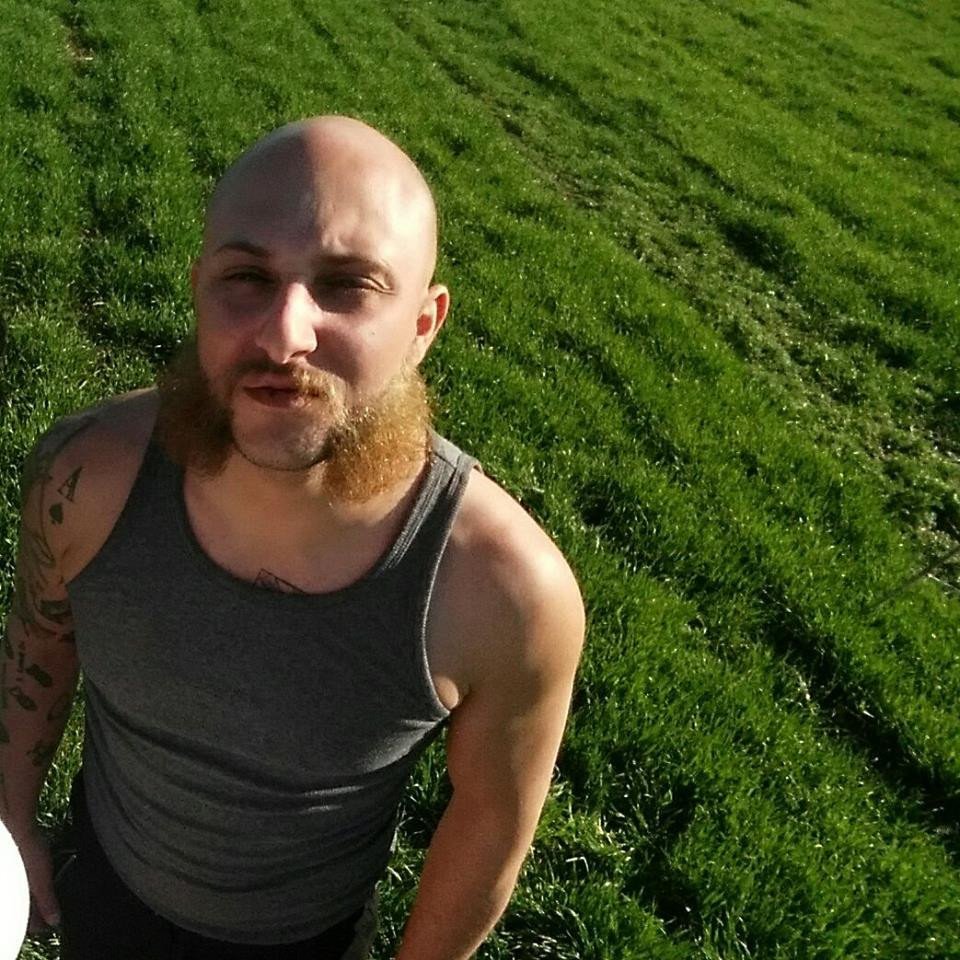 Γνωστός επιχειρηματίας της Ν. Σμύρνης ο 32χρονος που σκοτώθηκε στο φριχτό τροχαίο χθες στη Συγγρού [εικόνες] | iefimerida.gr 0