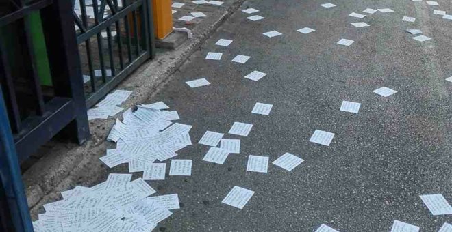 Ο Ρουβίκωνας πέταξε υβριστικά φέιγ βολάν κατά Παπαδήμου στον «Ευαγγελισμό» [εικόνες] | iefimerida.gr 0