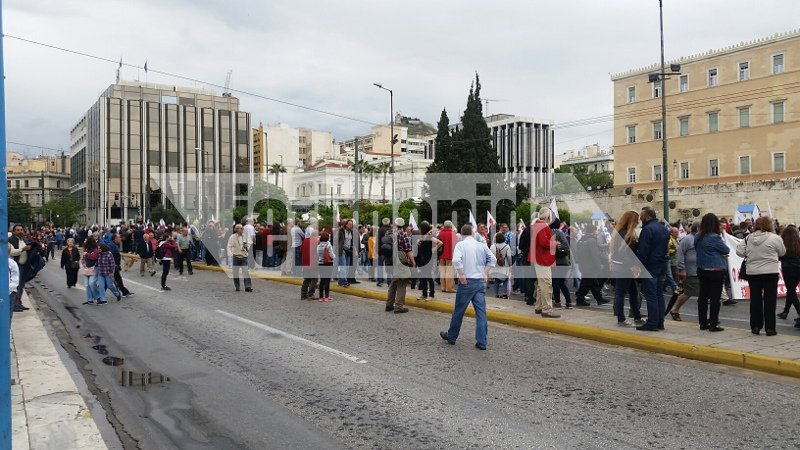 Σε απεργιακό κλοιό η χώρα -Συλλαλητήρια και κινητοποιήσεις ενάντια στα νέα μέτρα [εικόνες] | iefimerida.gr 6