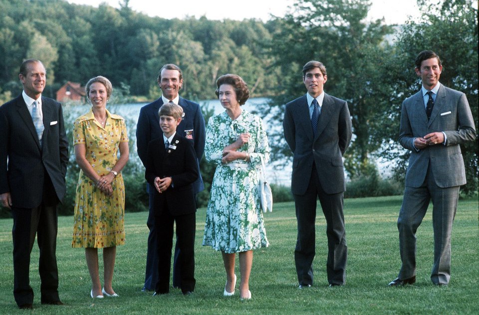 Πρίγκιπας Φίλιππος, μια ζωή στη σκιά της Ελισάβετ [εικόνες] | iefimerida.gr 7