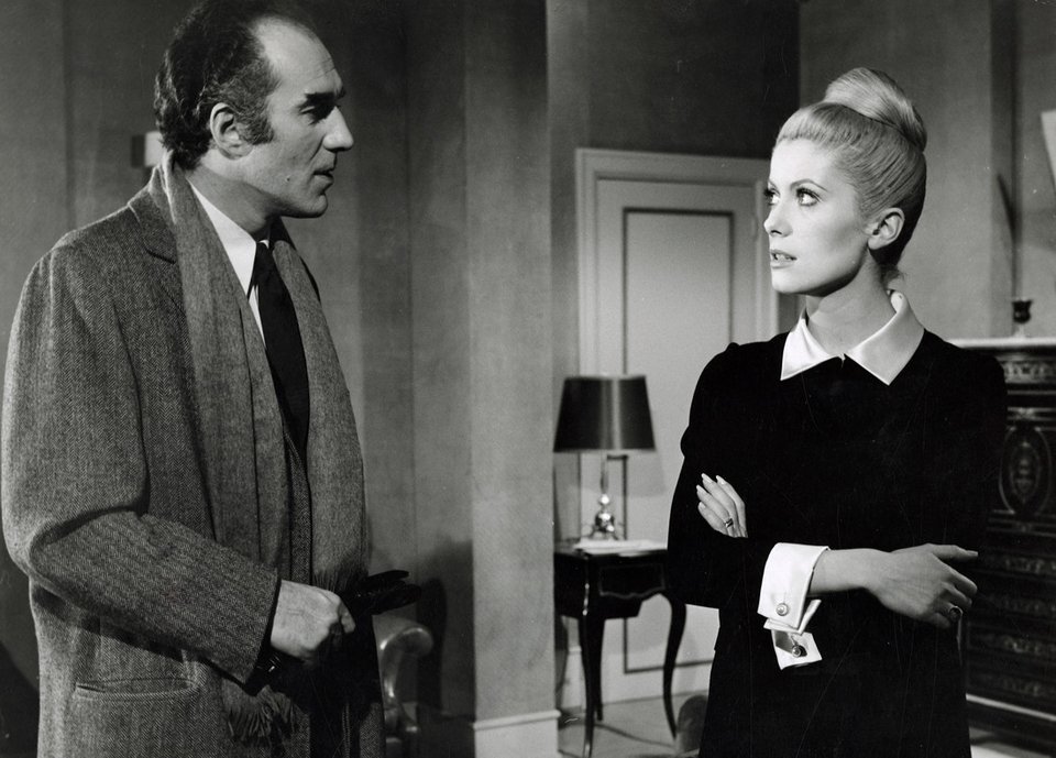 Πώς μια ταινία με την Κατρίν Ντενέβ έχτισε τον μύθο της Παριζιάνας [εικόνες] | iefimerida.gr 17