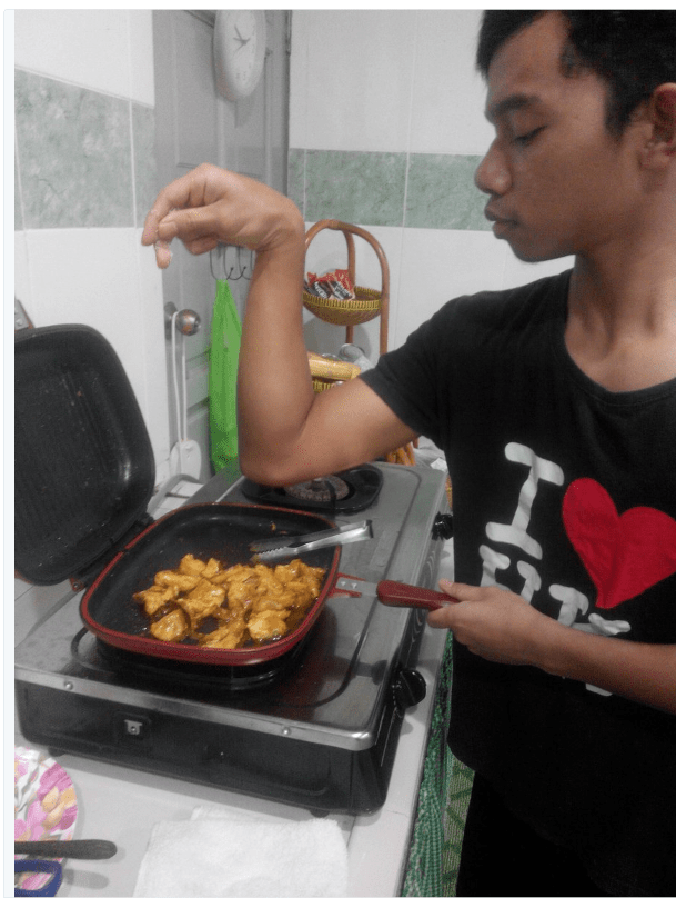 Ποιος είναι ο Τούρκος κρεοπώλης που τάισε το Survivor -Η κίνησή του που τον έκανε viral και την κάνουν όλοι οι σταρ [εικόνες] | iefimerida.gr 4