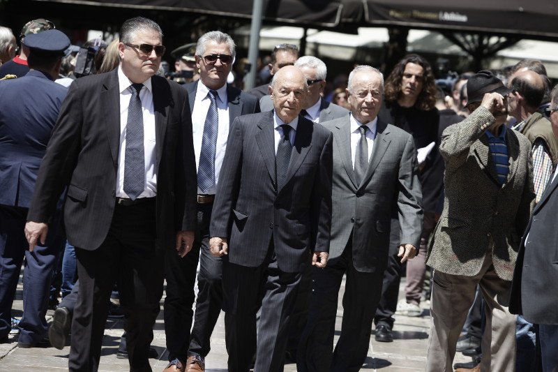 Το τελευταίο αντίο στον Κωνσταντίνο Μητσοτάκη [εικόνες] | iefimerida.gr 17