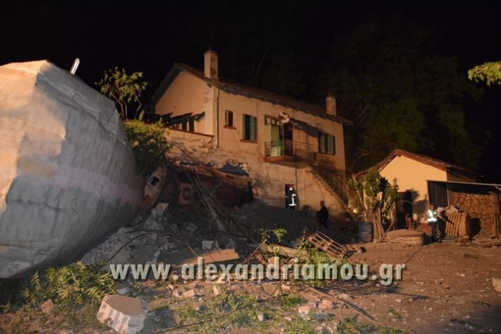 Εκτροχιασμός τρένου Intercity έξω από τη Θεσσαλονίκη -3 νεκροί, 7 τραυματίες [εικόνες] | iefimerida.gr 8