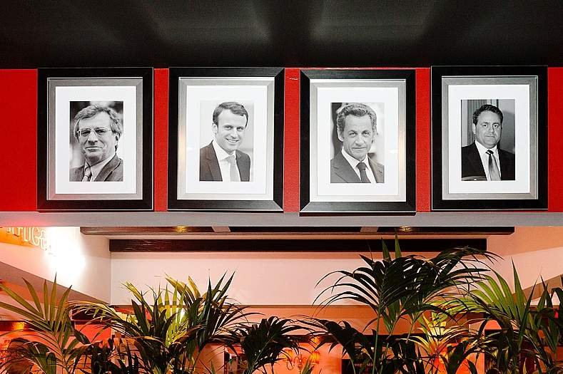 Η βίλα του Εμανουέλ Μακρόν στην όμορφη παραλία Τουκέ προσελκύει χιλιάδες τουρίστες [εικόνες] | iefimerida.gr 11