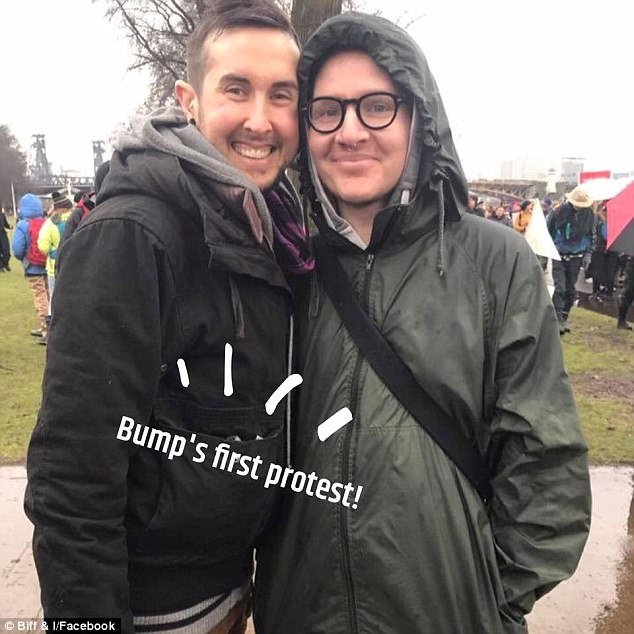 Γκέι ζευγάρι περιμένει το πρώτο του παιδί -Εγκυος ο ένας από τους δύο [εικόνες] | iefimerida.gr 2