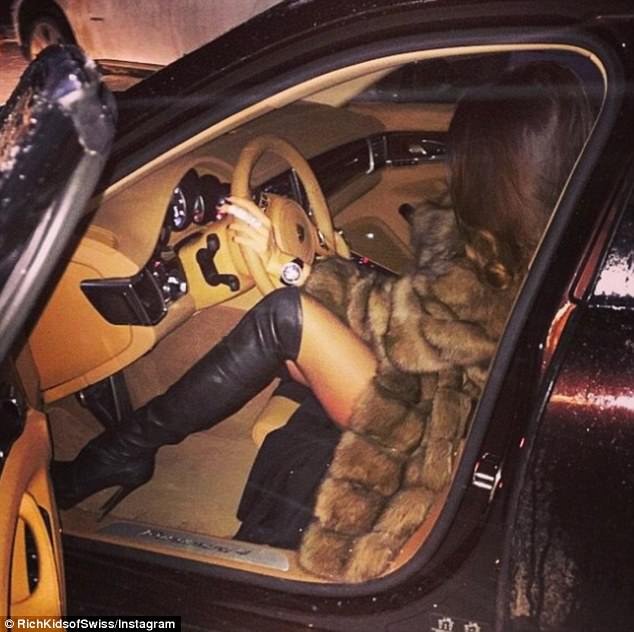 Τα πλουσιόπαιδα της Ελβετίας… ζαλίζουν το Instagram -Σαμπάνιες, ακριβά αυτοκίνητα και ρευστό [εικόνες] | iefimerida.gr 10