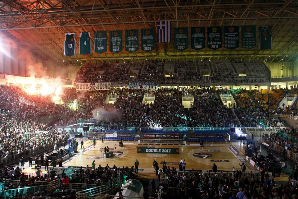 Απίστευτο «πράσινο» πάρτι στο ΟΑΚΑ για τον Πρωταθλητή Παναθηναϊκό [εικόνες] | iefimerida.gr 1