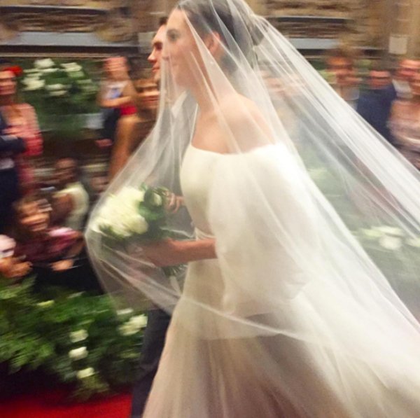 Απέραντη χλιδή: Ο επικός γάμος του εφοπλιστή Βασίλη Μαυρολέοντα με τη makeup artist Εϊμι Τέρι στο Ρίο [εικόνες & βίντεο] | iefimerida.gr 3