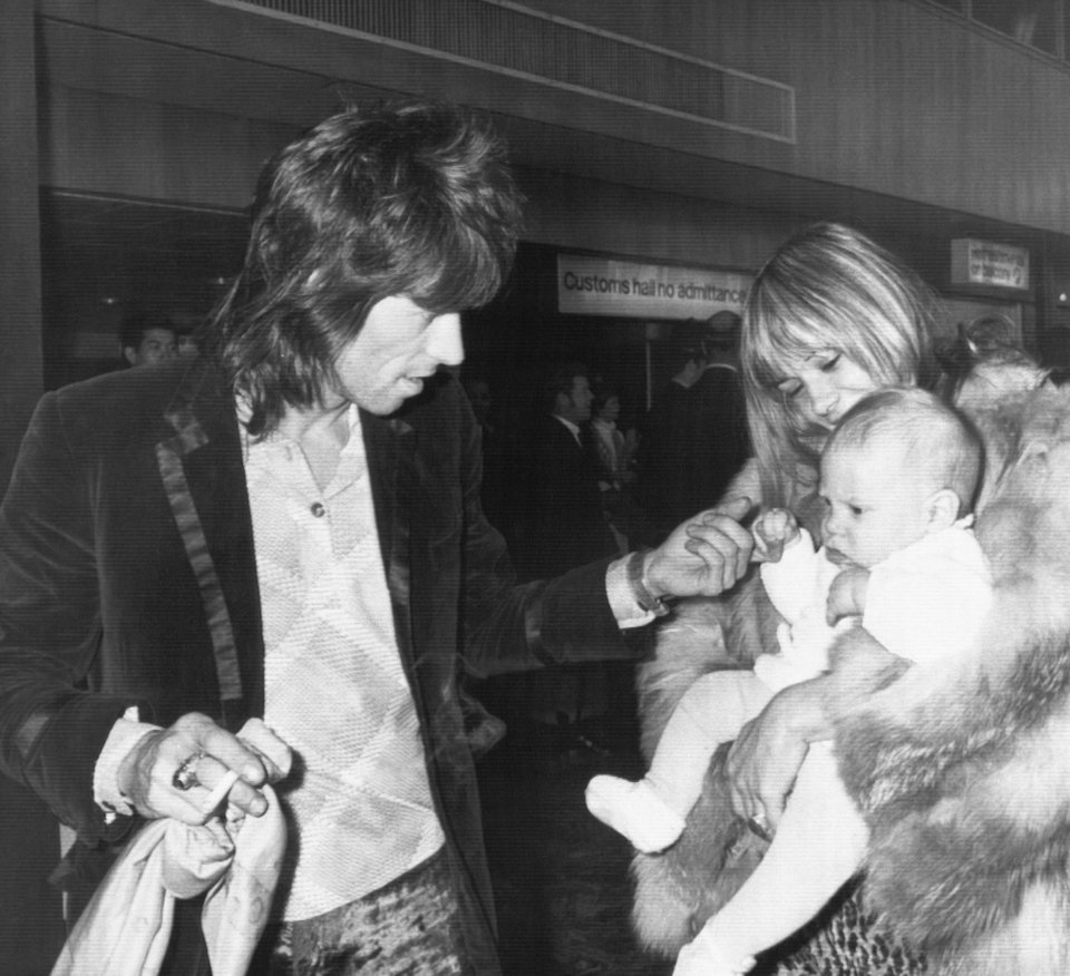 Πέθανε η μούσα και ερωμένη ...τριών Rolling Stones [εικόνες & βίντεο]  | iefimerida.gr 2