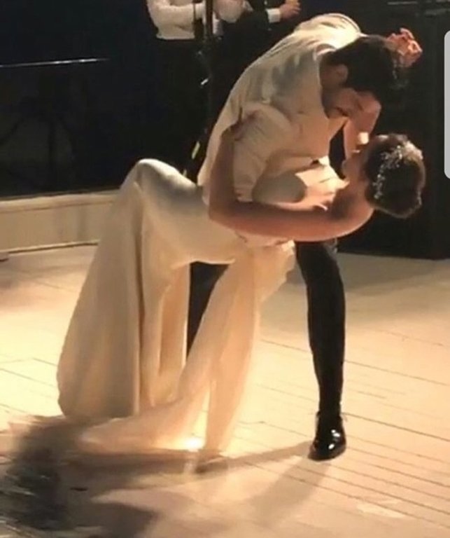 Παντρεύτηκε ο «Κεμάλ» του «Kara Sevda»- Ο χλιδάτος γάμος και η πεντάμορφη νύφη [εικόνες] | iefimerida.gr 2