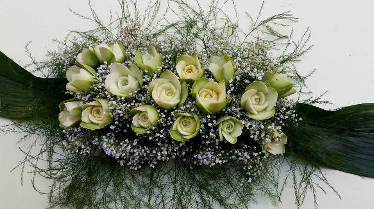 Απίστευτος σεφ «κεντάει» λαχανικά και φρούτα -Τέχνη με καρπούζι και μπρόκολο [εικόνες]  | iefimerida.gr 2