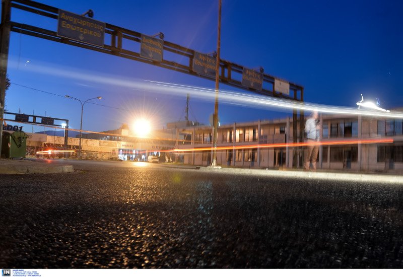 Εκκενώθηκε το Ελληνικό από τους πρόσφυγες -Aντιδράσεις από αλληλέγγυους [εικόνες] | iefimerida.gr 0