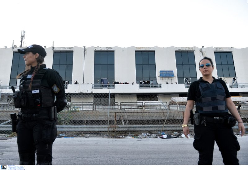 Εκκενώθηκε το Ελληνικό από τους πρόσφυγες -Aντιδράσεις από αλληλέγγυους [εικόνες] | iefimerida.gr 5