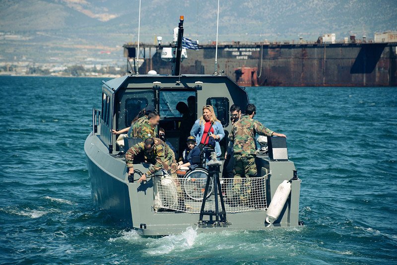 Οι Ειδικές Δυνάμεις πενθούν: «Εφυγε» ο πιο μικρός ΟΥΚάς, ο 13χρονος Γιώργος [εικόνες] | iefimerida.gr 0