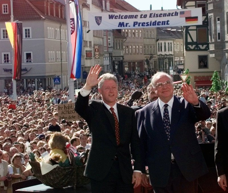 Πέθανε ο Χέλμουτ Κολ - Ο πρώτος καγκελάριος της ενιαίας Γερμανίας [εικόνες] | iefimerida.gr 6