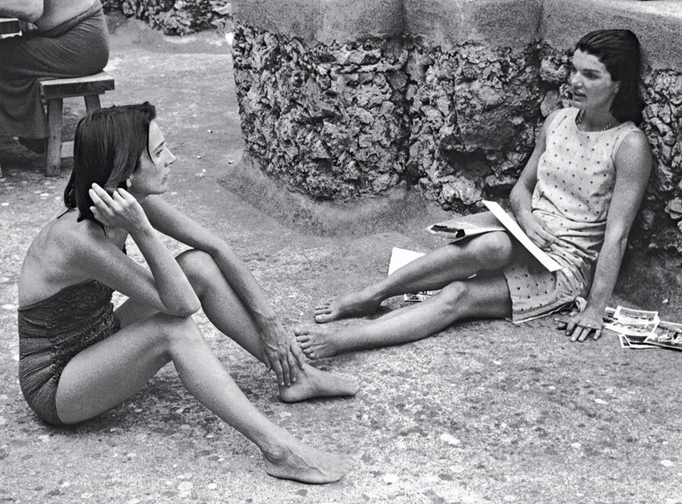 Η ζηλιάρα αδελφή της Τζάκι Κένεντι -Μπουρζουά, άτακτη, φιλόδοξη [εικόνες] | iefimerida.gr 13