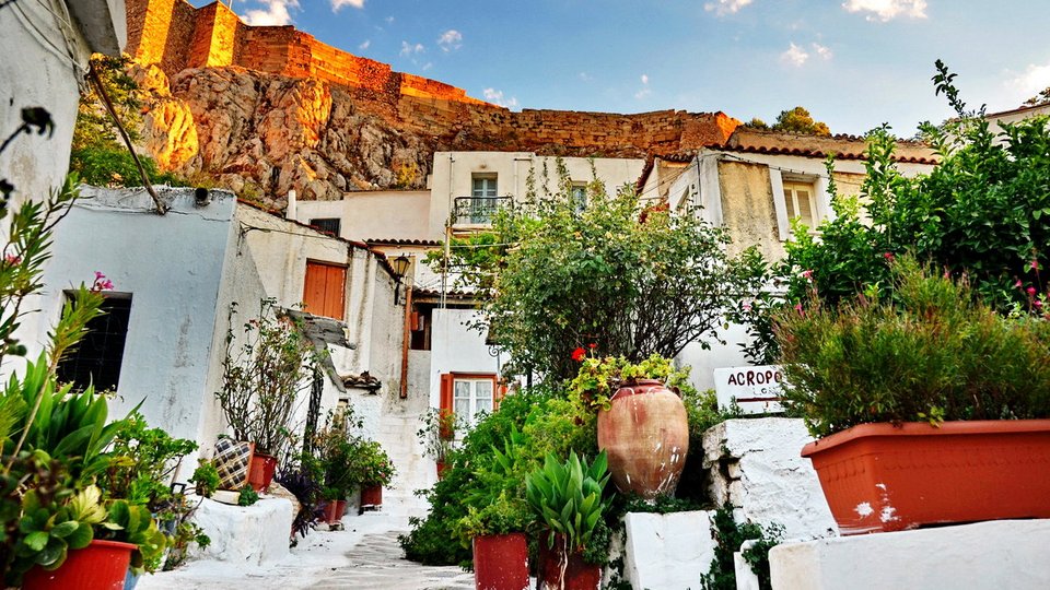 Η Liberation ερωτεύτηκε τα Αναφιώτικα -«Μια ιερή περίμετρος, ένα νησί» [εικόνες] | iefimerida.gr 1