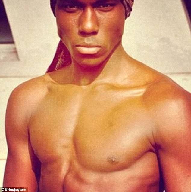 Ο νέος σύντροφος της Μαντόνα είναι ένα 31χρονο μοντέλο που φιλούσε παθιασμένα σε βίντεο κλιπ της [εικόνες] | iefimerida.gr 1