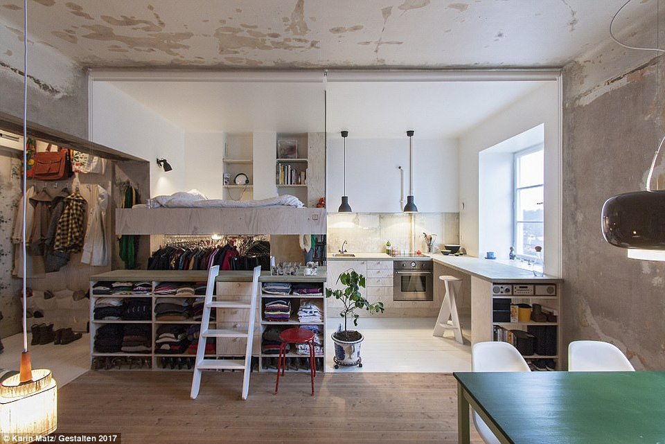 Εκπληκτικά σπίτια ελάχιστων τετραγωνικών -Πώς κατάφεραν και χώρεσαν σε ένα δωμάτιο τα... πάντα! [εικόνες] | iefimerida.gr 1