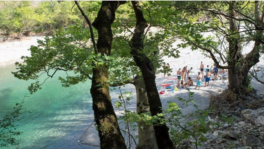 Εμπειρία! Κολύμπι στον Αχελώο στα 700μ. υψόμετρο [εικόνες & βίντεο]  | iefimerida.gr 0