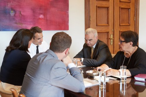 Συνάντηση Μητσοτάκη-Πρυτάνεων: «Να αποσυρθεί το νομοσχέδιο για τα Πανεπιστήμια» [εικόνες] | iefimerida.gr 1