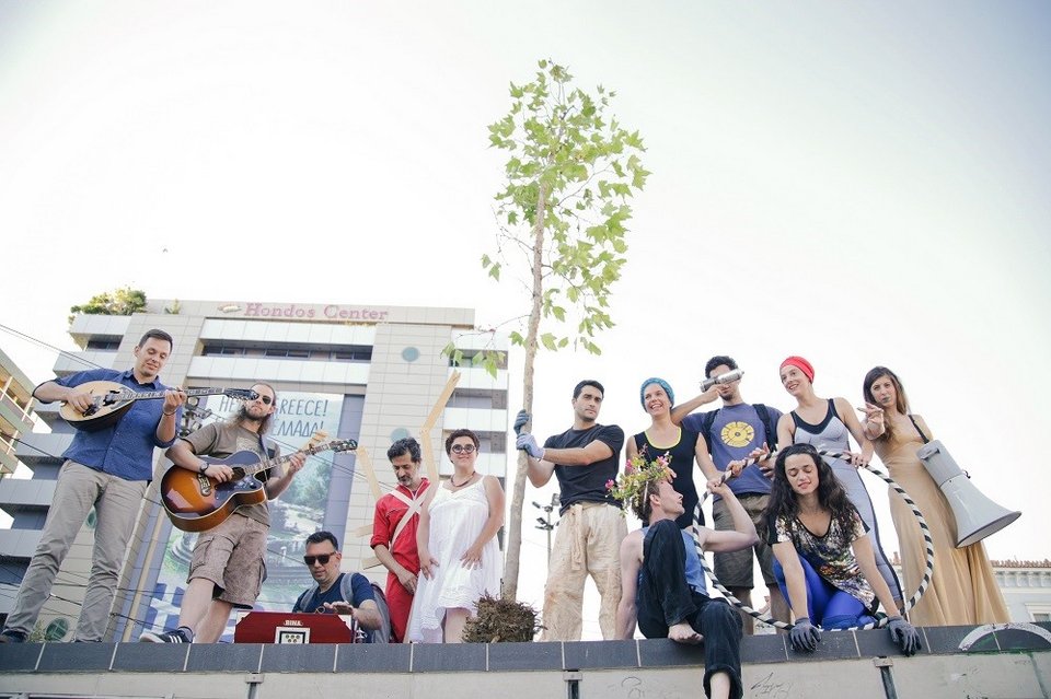 Περιπατητική παράσταση στην Ομόνοια -Οι υπόγειες στοές, το Μινιόν, η Ζήνωνος [πρόγραμμα]  | iefimerida.gr 2