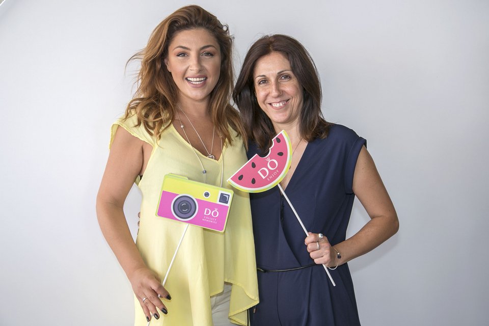 Δημοσιογράφοι, Bloggers και η Ελενα Παπαρίζου ανακάλυψαν τον τροπικό παράδεισο της Pandora! [εικόνες]  | iefimerida.gr 0