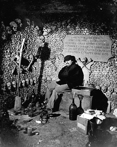 Δύο έφηβοι χαμένοι επί τρεις ημέρες στις κατακόμβες του Παρισιού [εικόνες] | iefimerida.gr 6