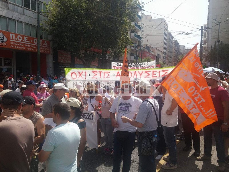 Πόλεμος για τα σκουπίδια: Με στρατό και εισαγγελέα απειλεί η κυβέρνηση | iefimerida.gr 1