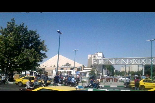 Ιράν: Επιθέσεις του ISIS σε Βουλή και μαυσωλείο Χομεϊνί -12 νεκροί & 39 τραυματίες [εικόνες & βίντεο] | iefimerida.gr 2