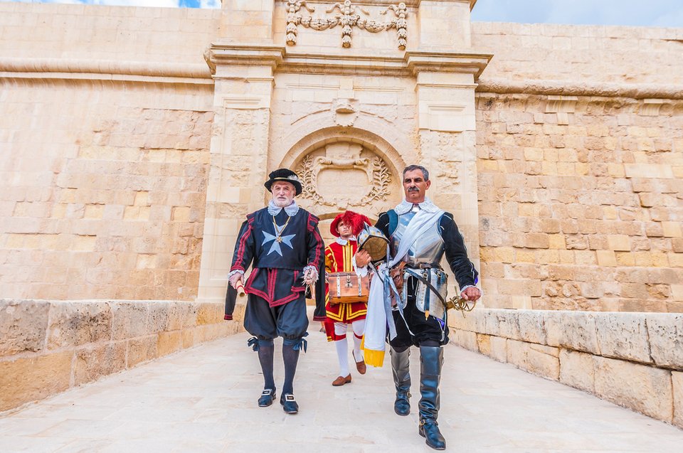 Αυτό είναι το πιο σπάνιο διαβατήριο στον κόσμο- Το έχουν μόνο 3 άτομα [εικόνες] | iefimerida.gr 2