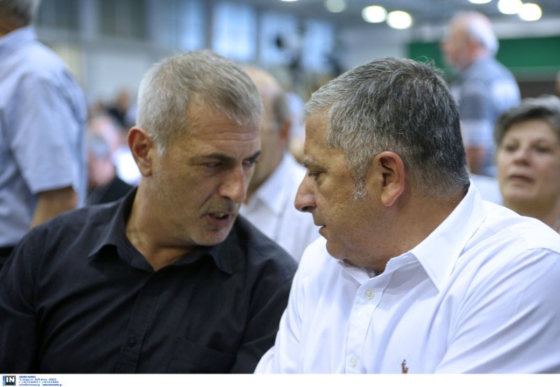 Συνέδριο ΔΗΣΥ: Η Φώφη στα λευκά, ο ΓΑΠ ξυρισμένος, η Βάσω Παπανδρέου με ξανθιά φράντζα [εικόνες]  | iefimerida.gr 14