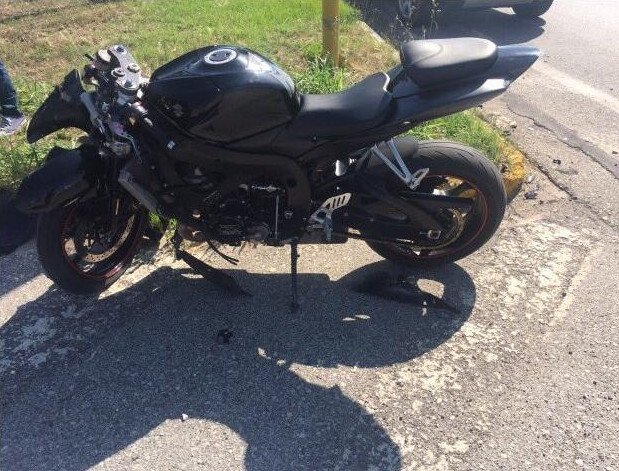 Σοβαρό τροχαίο στα Τρίκαλα: ΙΧ συγκρούστηκε με μηχανή -4 τραυματίες οι δύο σοβαρά [εικόνες] | iefimerida.gr 2