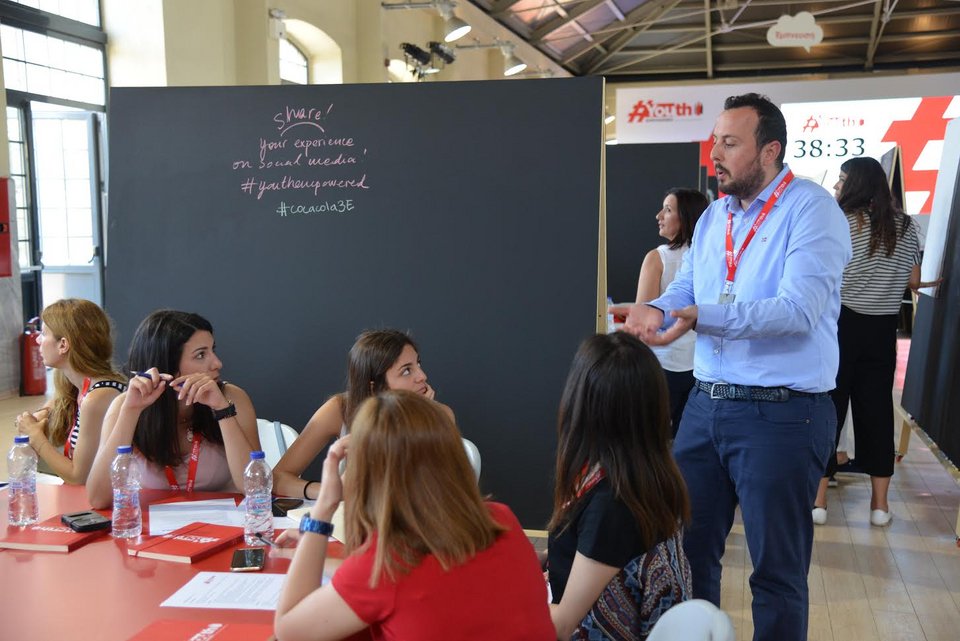 «Youth Empowered» - Η Coca-Cola Τρία Εψιλον στηρίζει τους millennials στην διεκδίκηση ουσιαστικών ευκαιριών απασχόλησης [εικόνες]  | iefimerida.gr 4