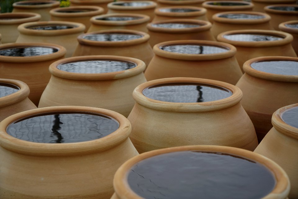 H Δανάη Στράτου κάνει εικαστική παρέμβαση στην Ελευσίνα -Μια απίστευτη συνέντευξη [εικόνες] | iefimerida.gr 4