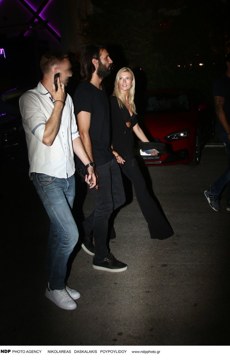 Η πρώτη κοινή εμφάνιση Κομμάτα-Σαμαρά -Διασκέδασαν στα μπουζούκια [εικόνες] | iefimerida.gr 1