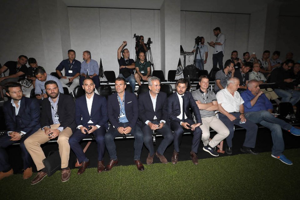 Ο ΠΑΟΚ παρουσίασε τις νέες εμφανίσεις του -Χορηγός η Stoiximan [εικόνες & βιντεο] | iefimerida.gr 10