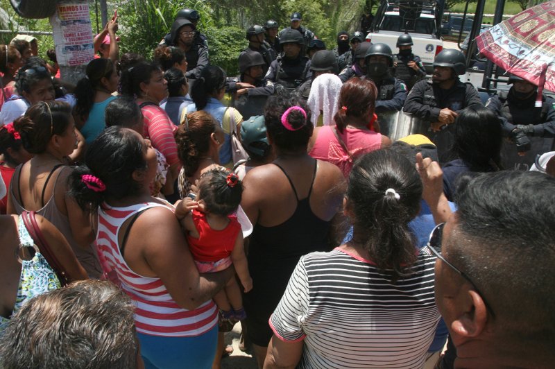 Αγριες συγκρούσεις κρατουμένων σε φυλακές του Ακαπούλκο -28 νεκροί [εικόνες & βίντεο] | iefimerida.gr 1