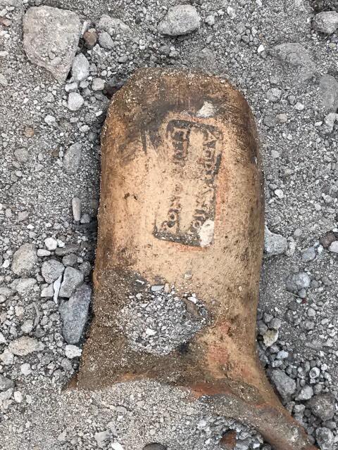 Τεράστιο κτίριο με λαξευτή γέφυρα ανακάλυψε Ελληνίδα αρχαιολόγος στην Αίγυπτο [εικόνες]  | iefimerida.gr 5