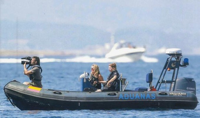 Σοκ για τον Kριστιάνo Ρονάλντο -Ενοπλοι τελωνειακοί έκαναν έφοδο στο σκάφος του [εικόνες] | iefimerida.gr 1