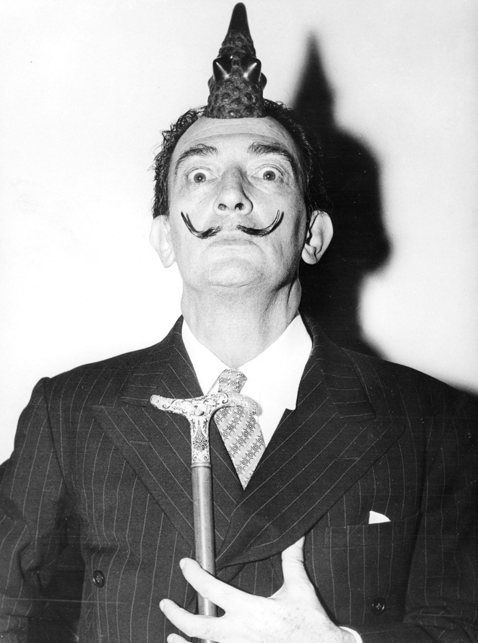 Σήμερα η εκταφή του Σαλβαντόρ Νταλί -Θέλουν DNA για νόθο παιδί [εικόνες] | iefimerida.gr 6